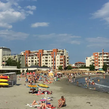 Üdülőközpont Helios