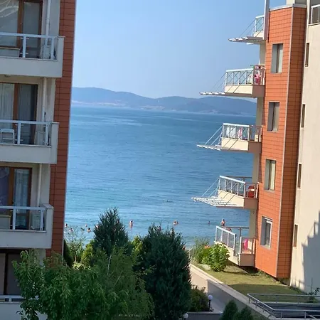 Helios 3*
